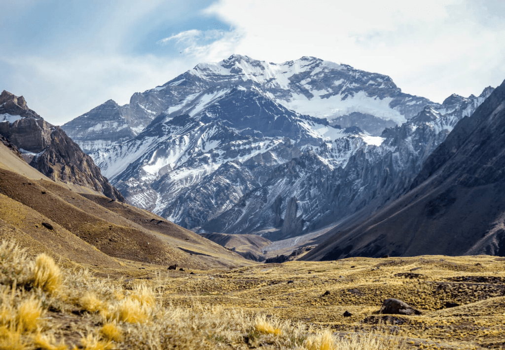 Vulcano Expediciones Guía del Cerro Aconcagua [6.959]: Todo lo que debes saber (y más)