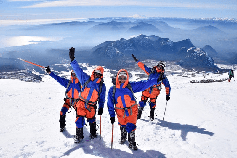 Vulcano Expediciones ¿Cómo ascender a un Volcán? - La guía de expertos