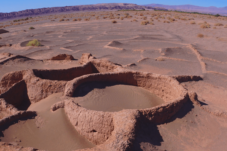 Vulcano Expediciones Aldea de Tulor: La aldea milenaria de San Pedro de Atacama