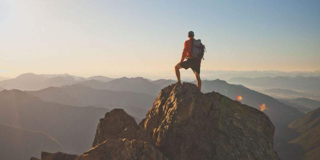 Vulcano Expediciones Guía de Montañismo: Qué es, Equipo, Ropa (consejos y más)