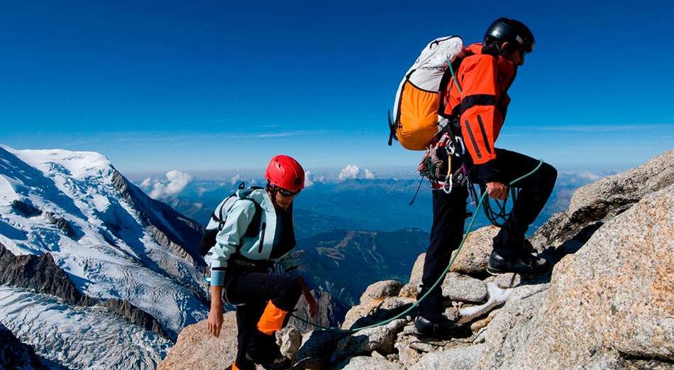 Vulcano Expediciones Guía de Montañismo: Qué es, Equipo, Ropa (consejos y más)