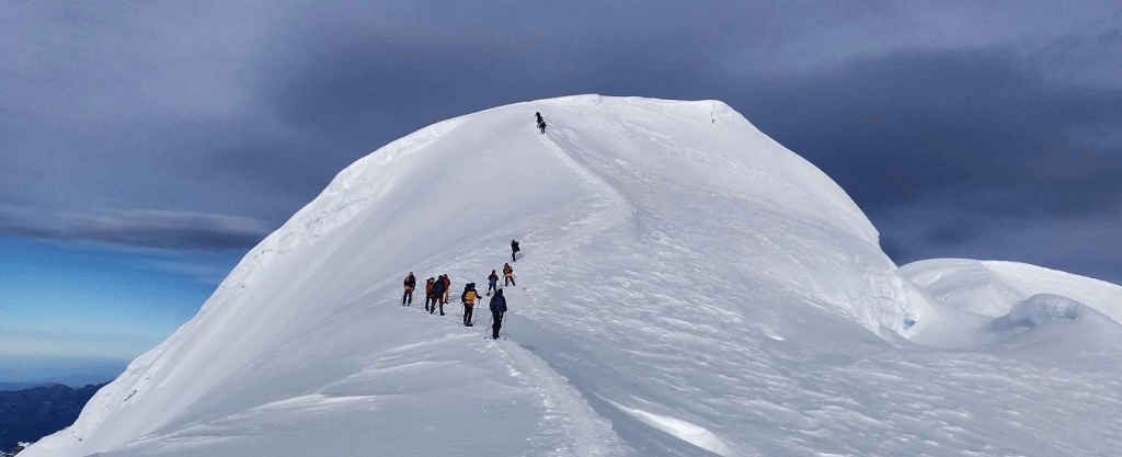 7. Mera Peak (6.476 metros)
