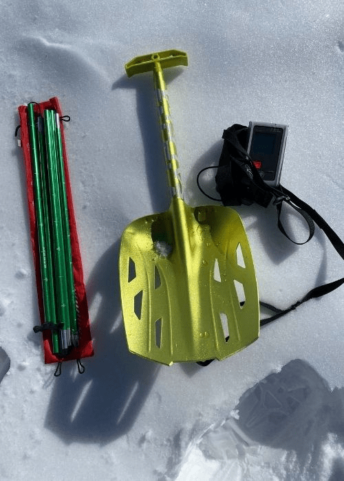 5. Equipo de seguridad para avalanchas (sonda, pala, transceptor)